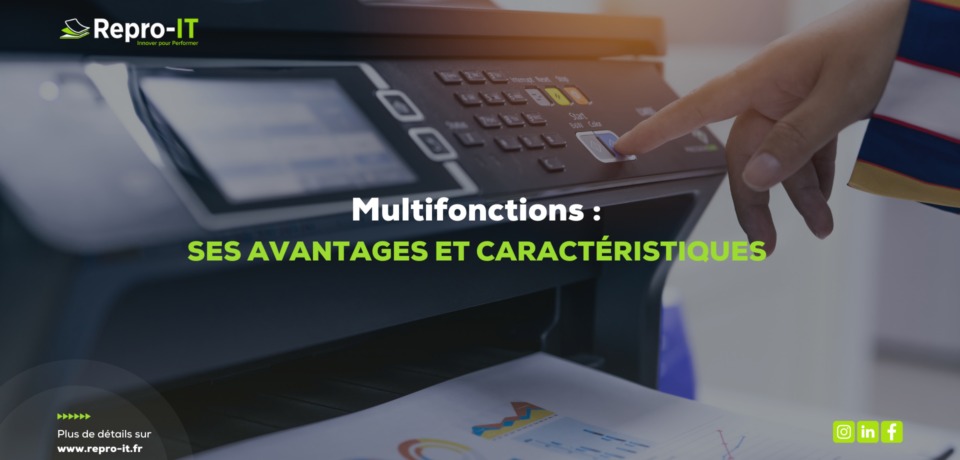 Imprimante multifonction : écran de commande et document couleur en sortie de machine