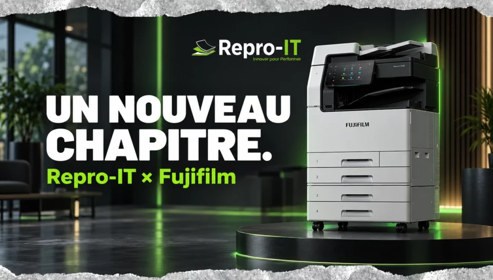 Fujifilm Apeos C7070 sur un podium, illustration de l’annonce du partenariat Repro-IT et Fujifilm.