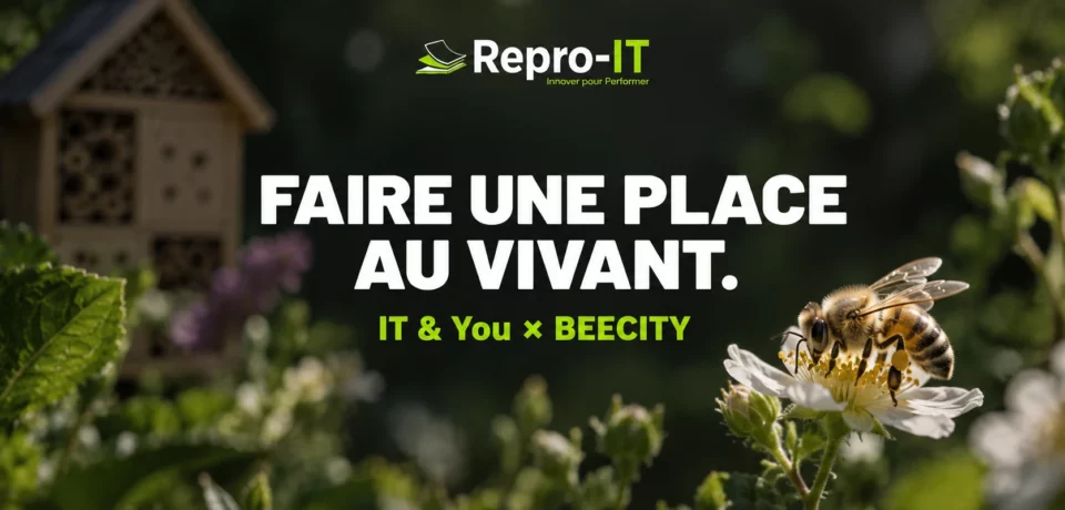 Abeille sur une fleur et hôtel à insectes : illustration des actions biodiversité avec BEECITY.