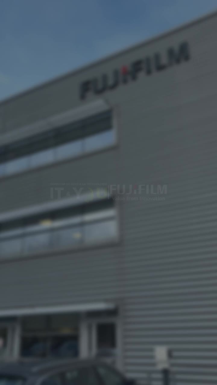 Vignette originale de la vidéo LinkedIn de Repro-IT sur la visite chez Fujifilm.